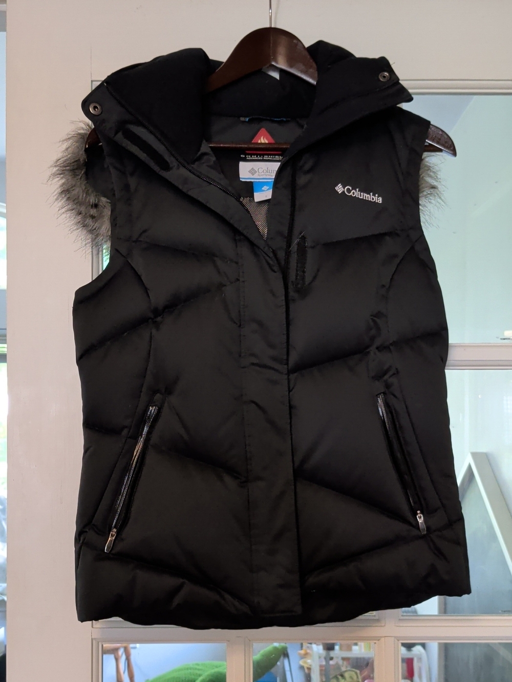 Columbia Black Quilted Hooded Puffer Vest with Removable  Faux Fur Trim